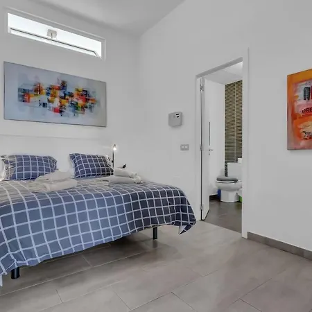 Dunas With Swimming Pool Apartment