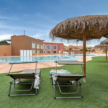 Dunas With Swimming Pool Κοραλέχο